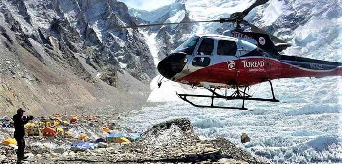 helicopter-companies-in-nepal-halt-all-flights-to-everest-region